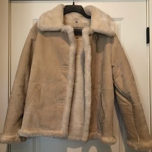 Guess- Leather jacket with faux fur